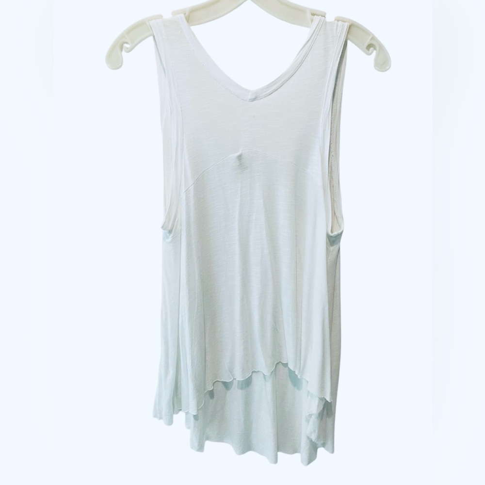 Elan White Semi Sheer Tank Large Asymmetrical Hem Boho Beach Lightweight - Picture 2 of 5
